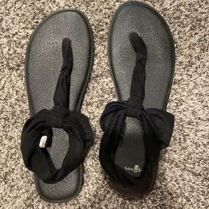 Women’s Sanuk Sandals (black)
